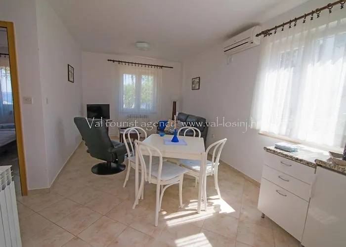 Valdarke A3 بيت ضيافة Veli Lošinj