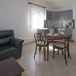 Valdarke بيت ضيافة