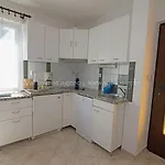Valdarke بيت ضيافة Veli Lošinj