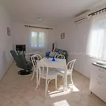 Valdarke بيت ضيافة Veli Lošinj