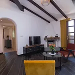 بيت ضيافة Valdarke
