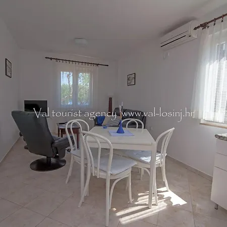 Valdarke A3 4* Veli Lošinj